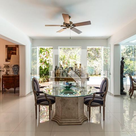 Casa à venda com 400m², 3 quartos e 10 vagas Casa à venda com 400m², 3 quartos e 10 vagasSala 2