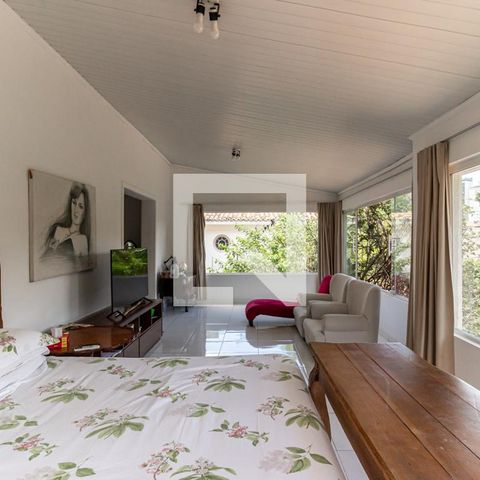 Casa à venda com 400m², 3 quartos e 10 vagas Casa à venda com 400m², 3 quartos e 10 vagasQuarto da Suíte 3