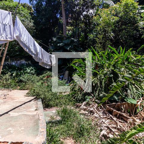 Casa à venda com 400m², 3 quartos e 10 vagas Casa à venda com 400m², 3 quartos e 10 vagasJardim dos Fundos