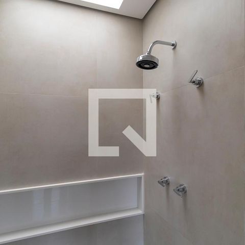 Casa de condomínio à venda com 138m², 3 quartos e 2 vagasBanheiro da suíte 3