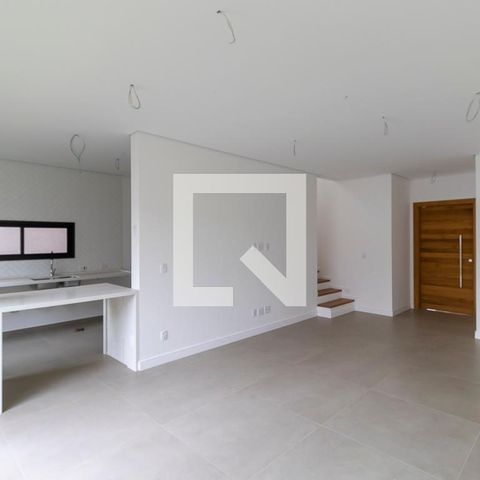 Casa de condomínio à venda com 138m², 3 quartos e 2 vagasSala