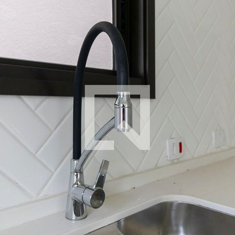 Casa de condomínio à venda com 138m², 3 quartos e 2 vagasCozinha - Torneira