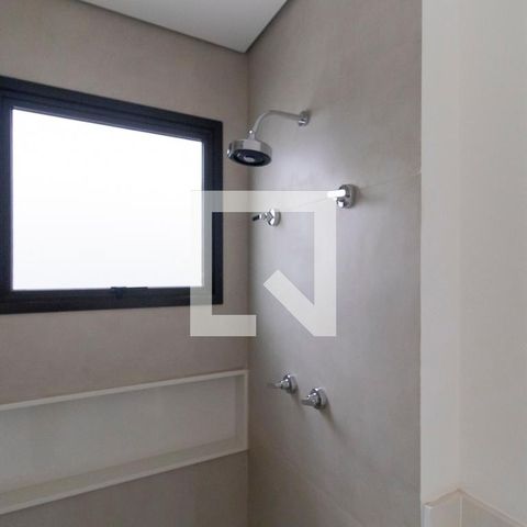 Casa de condomínio à venda com 138m², 3 quartos e 2 vagasBanheiro da suíte 2