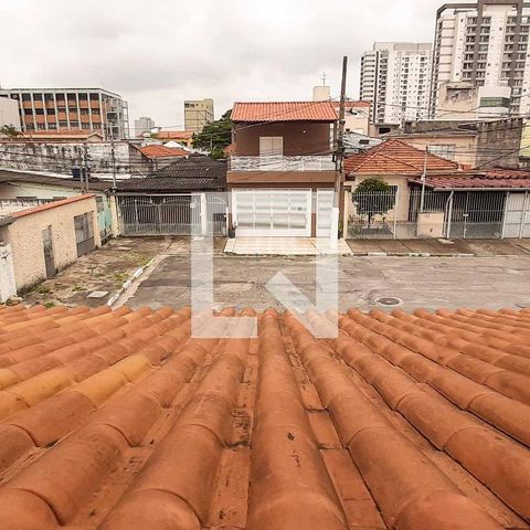 Casa à venda com 272m², 5 quartos e 6 vagas Casa à venda com 272m², 5 quartos e 6 vagasVista da Suíte 2