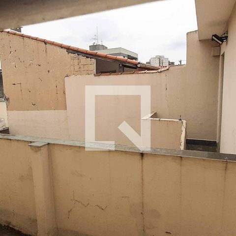Casa à venda com 272m², 5 quartos e 6 vagas Casa à venda com 272m², 5 quartos e 6 vagasVista do Quarto 1