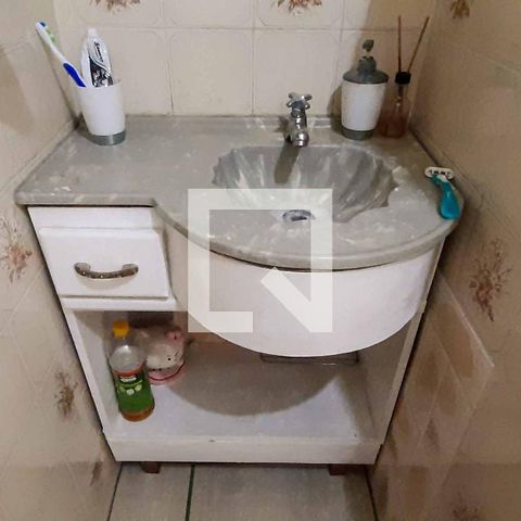 Casa à venda com 272m², 5 quartos e 6 vagas Casa à venda com 272m², 5 quartos e 6 vagasLavabo 1