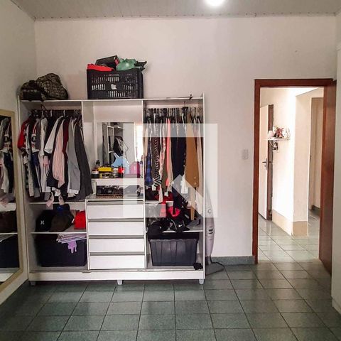 Casa à venda com 272m², 5 quartos e 6 vagas Casa à venda com 272m², 5 quartos e 6 vagasSuíte 2