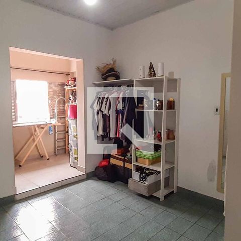 Casa à venda com 272m², 5 quartos e 6 vagas Casa à venda com 272m², 5 quartos e 6 vagasSuíte 2