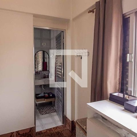 Casa à venda com 272m², 5 quartos e 6 vagas Casa à venda com 272m², 5 quartos e 6 vagasSuíte 1