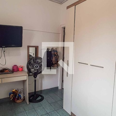 Casa à venda com 272m², 5 quartos e 6 vagas Casa à venda com 272m², 5 quartos e 6 vagasQuarto 2