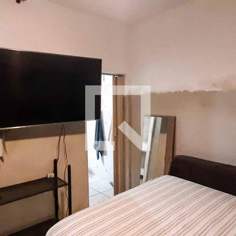 Casa à venda com 272m², 5 quartos e 6 vagas Casa à venda com 272m², 5 quartos e 6 vagasSuíte 3
