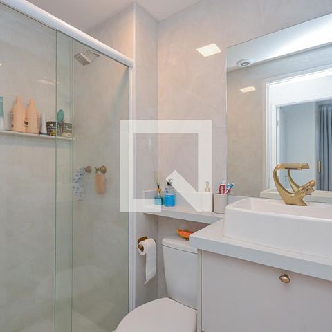 Apartamento à venda com 38m², 2 quartos e sem vaga Apartamento à venda com 38m², 2 quartos e sem vagaBanheiro