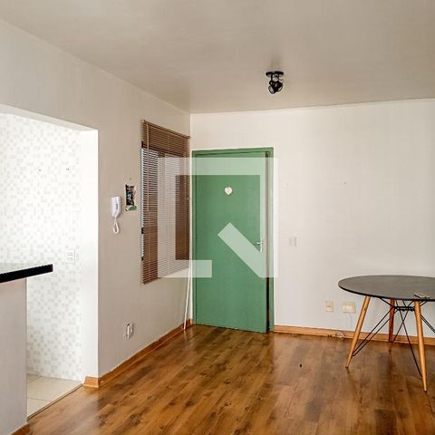 Apartamento à venda com 48m², 1 quarto e 1 vaga Apartamento à venda com 48m², 1 quarto e 1 vagaSala