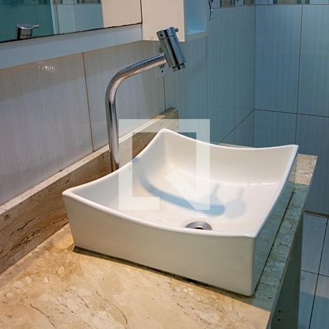 Apartamento à venda com 48m², 1 quarto e 1 vaga Apartamento à venda com 48m², 1 quarto e 1 vagaBanheiro