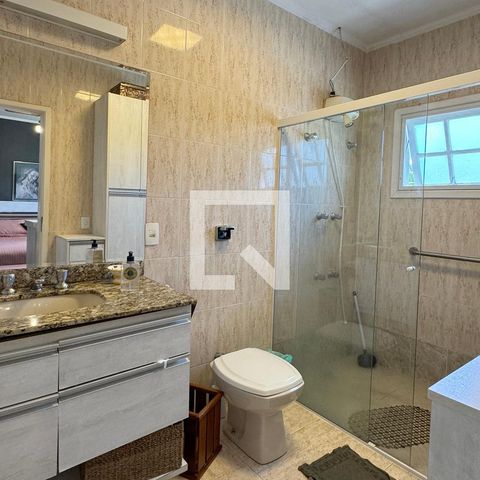 Casa de condomínio à venda com 360m², 4 quartos e 4 vagasBanheiro da Suíte 1