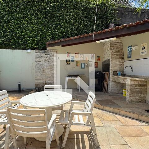 Casa de condomínio à venda com 360m², 4 quartos e 4 vagasChurrasqueira