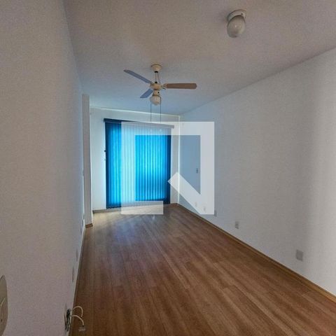 Casa à venda com 150m², 3 quartos e 2 vagas Casa à venda com 150m², 3 quartos e 2 vagasFoto 03