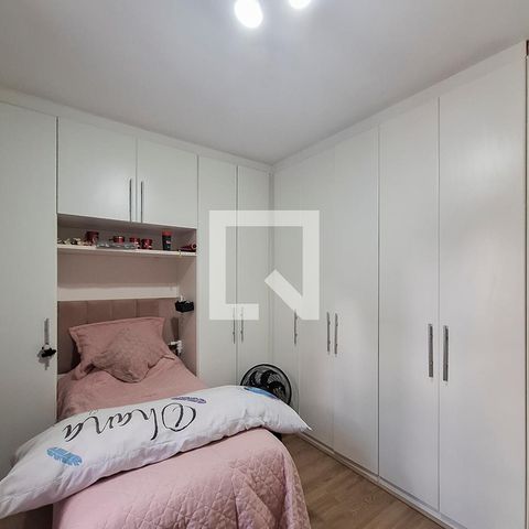 Casa à venda com 226m², 4 quartos e 4 vagas Casa à venda com 226m², 4 quartos e 4 vagasQuarto 3