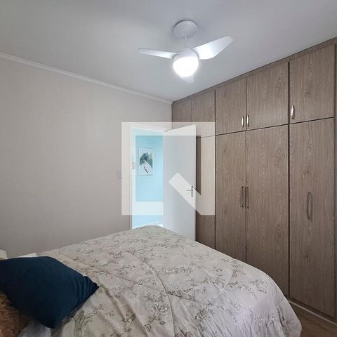 Casa à venda com 226m², 4 quartos e 4 vagas Casa à venda com 226m², 4 quartos e 4 vagasQuarto 1