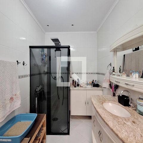 Casa à venda com 226m², 4 quartos e 4 vagas Casa à venda com 226m², 4 quartos e 4 vagasBanheiro Quarto 1