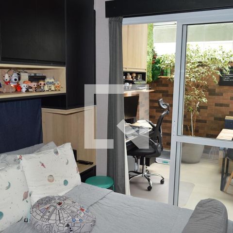Apartamento à venda com 40m², 1 quarto e 1 vagaQuarto