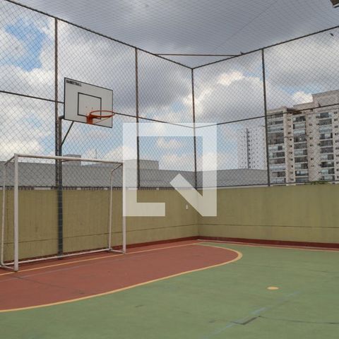 Apartamento à venda com 40m², 1 quarto e 1 vagaQuadra