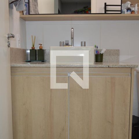Apartamento à venda com 40m², 1 quarto e 1 vagaBanheiro