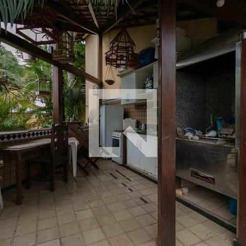 Casa de condomínio para alugar com 800m², 5 quartos e 6 vagasÁrea Gourmet
