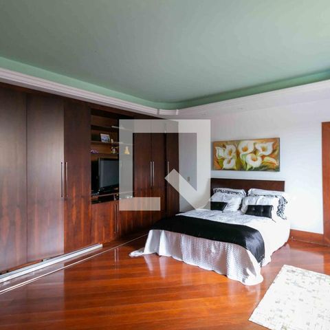 Casa de condomínio para alugar com 800m², 5 quartos e 6 vagasSuite 2