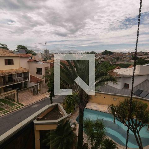 Casa de condomínio para alugar com 800m², 5 quartos e 6 vagasVista Sala 4