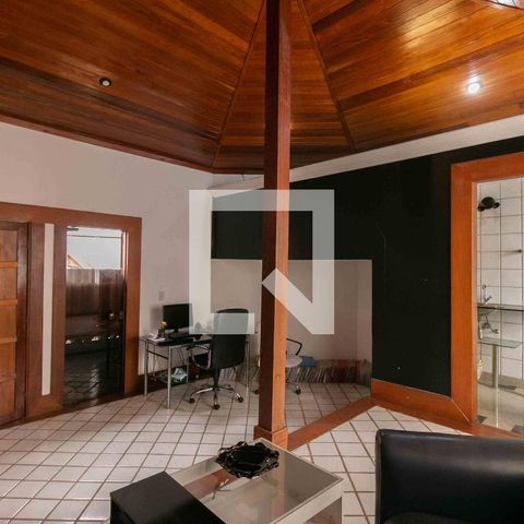 Casa de condomínio para alugar com 800m², 5 quartos e 6 vagasSala 4