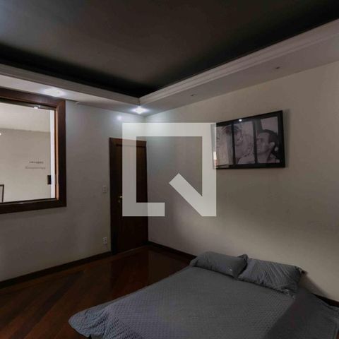 Casa de condomínio para alugar com 800m², 5 quartos e 6 vagasSuite 3