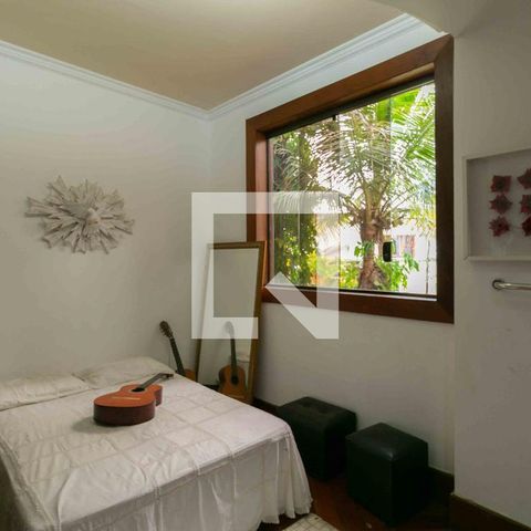 Casa de condomínio para alugar com 800m², 5 quartos e 6 vagasSuite 1