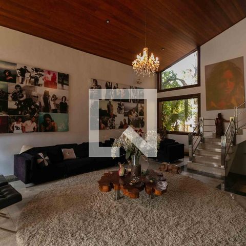 Casa de condomínio para alugar com 800m², 5 quartos e 6 vagasSala 1