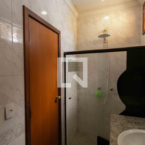 Casa de condomínio para alugar com 800m², 5 quartos e 6 vagasBanheiro Suite 3