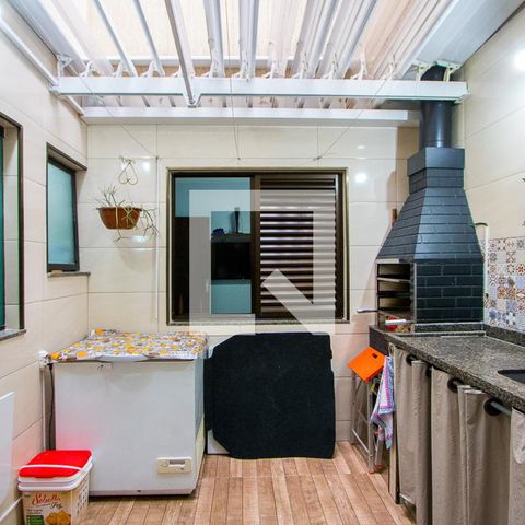 Apartamento à venda com 80m², 3 quartos e 2 vagas Apartamento à venda com 80m², 3 quartos e 2 vagasÁrea de serviço/Espaço gourmet