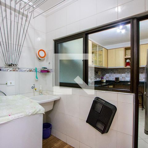 Apartamento à venda com 80m², 3 quartos e 2 vagas Apartamento à venda com 80m², 3 quartos e 2 vagasÁrea de serviço/Espaço gourmet