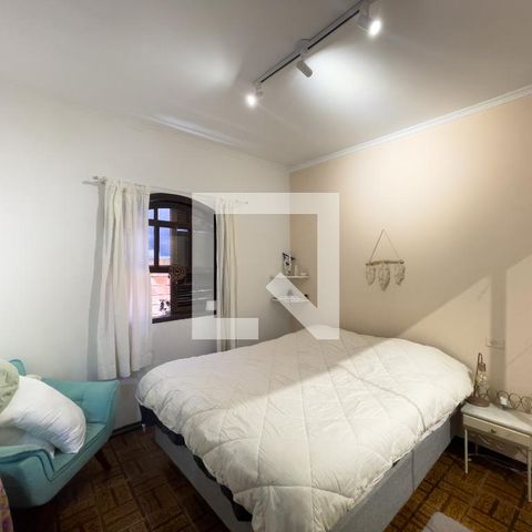 Casa à venda com 285m², 3 quartos e 3 vagas Casa à venda com 285m², 3 quartos e 3 vagasSuíte 1