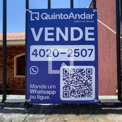 Casa à venda com 285m², 3 quartos e 3 vagas Casa à venda com 285m², 3 quartos e 3 vagasPlaca