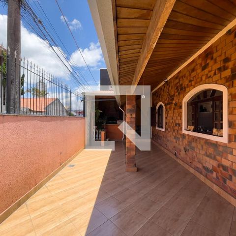 Casa à venda com 285m², 3 quartos e 3 vagas Casa à venda com 285m², 3 quartos e 3 vagasQuintal