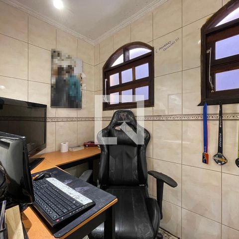 Casa à venda com 285m², 3 quartos e 3 vagas Casa à venda com 285m², 3 quartos e 3 vagasSuíte 1