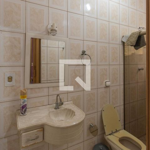 Casa à venda com 250m², 3 quartos e 3 vagas Casa à venda com 250m², 3 quartos e 3 vagasBanheiro da Suíte 2