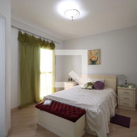 Casa para alugar com 260m², 3 quartos e 6 vagasSuíte 3