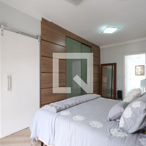 Casa para alugar com 260m², 3 quartos e 6 vagasSuíte Master