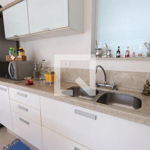 Casa para alugar com 260m², 3 quartos e 6 vagasCozinha