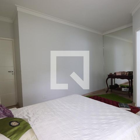 Casa para alugar com 260m², 3 quartos e 6 vagasSuíte 3