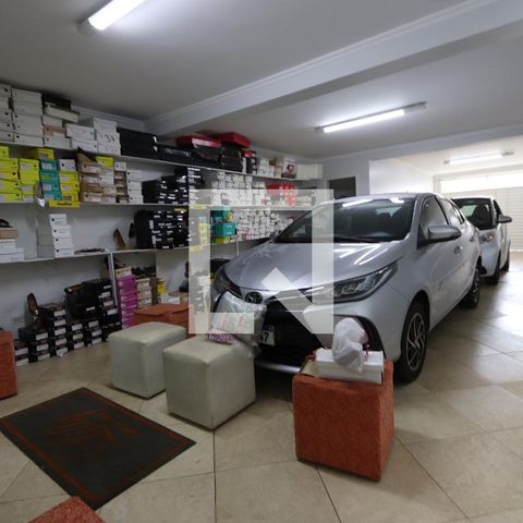 Casa para alugar com 260m², 3 quartos e 6 vagasGaragem