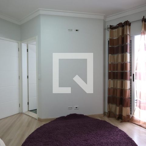 Casa para alugar com 260m², 3 quartos e 6 vagasSuíte 2