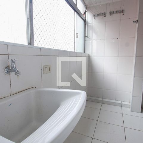 Apartamento à venda com 69m², 2 quartos e 1 vagaÁrea de Serviço
