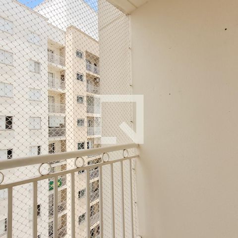 Casa à venda com 52m², 2 quartos e 1 vaga Casa à venda com 52m², 2 quartos e 1 vagaVaranda